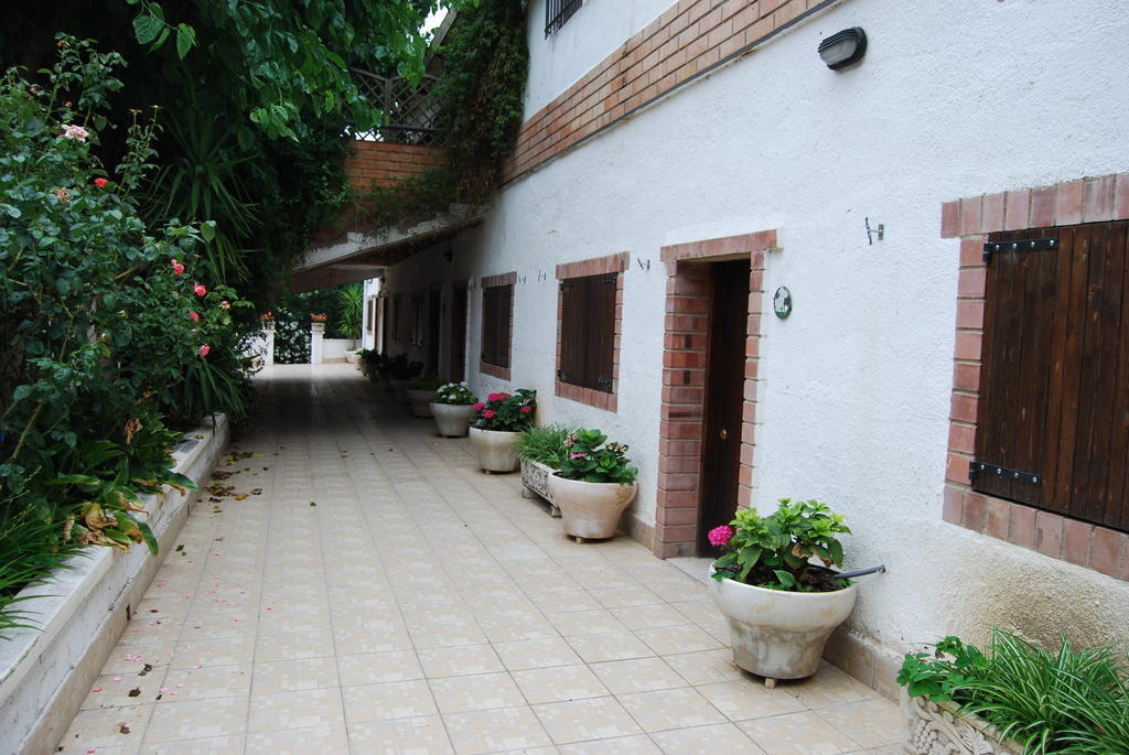 Apartamentos Les Moreres Duesaigues Екстер'єр фото